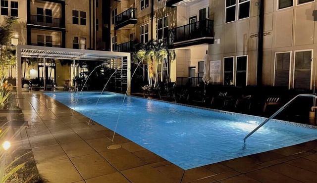 Upscale 1/1 King Pad Pool ParkFree UT