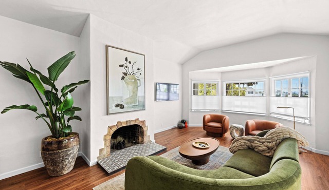 Weho Sunset Strip Hideaway + Casita