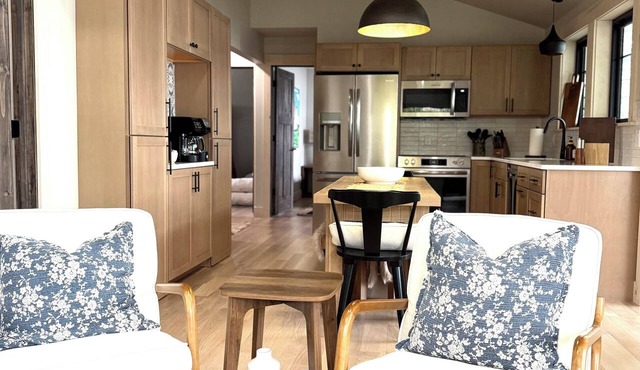 Welcome to NORTHERN PEARL, newly remodeled 3 Br. 2 Bath Cottage on Lake Leelanau