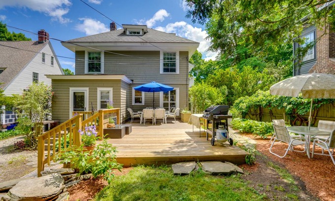 Pittsfield House | 252 m² House ∙ 5 bedrooms ∙ 10 guests