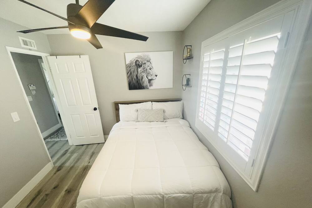Photo of Bedroom in San Ysidro