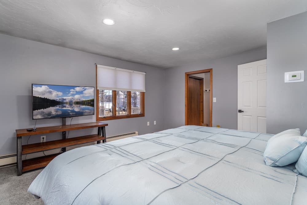 Photo of Bedroom in Winchendon