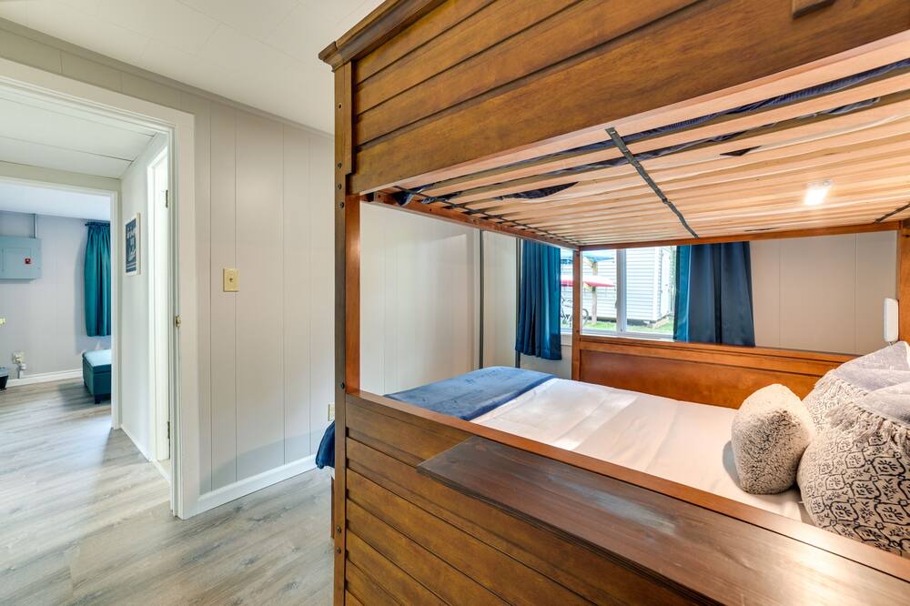 Photo of Bedroom in Prudenville