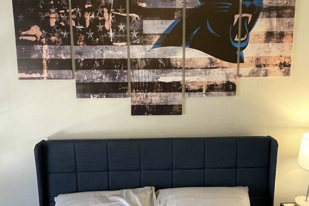 Photo of Bedroom in Biddleville