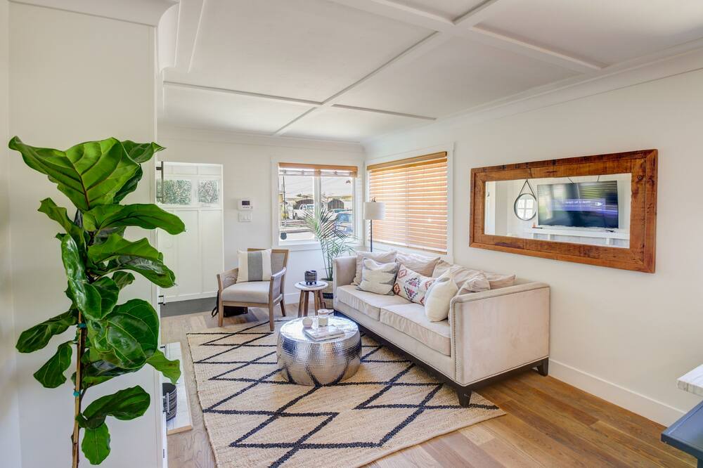 Photo of Livingroom in Linda Vista