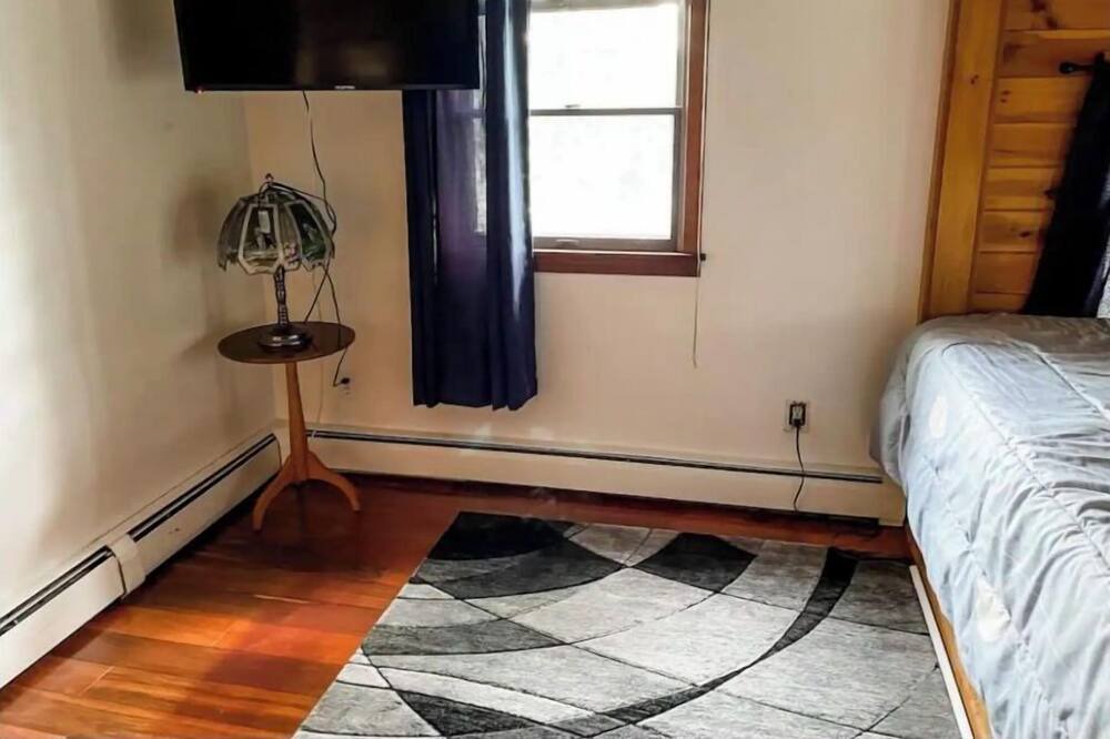 Photo of Bedroom in Amherst