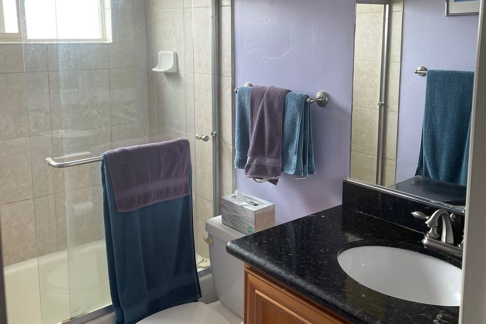 Photo of Bathroom in Ocean Beach