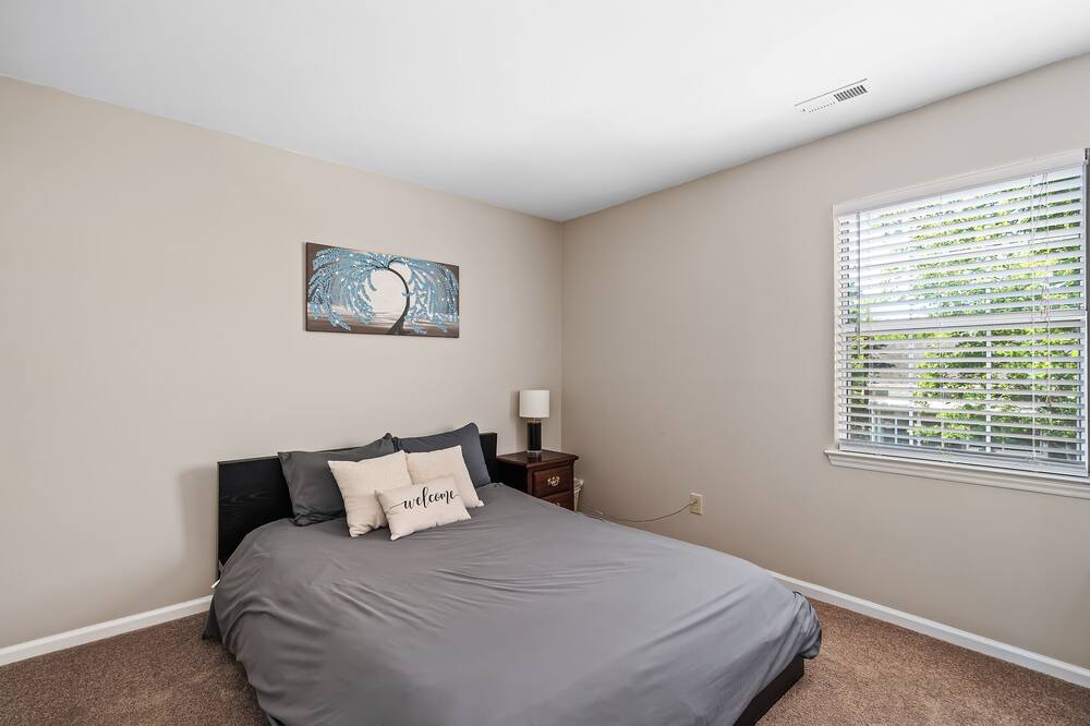 Photo of Bedroom in Pineville