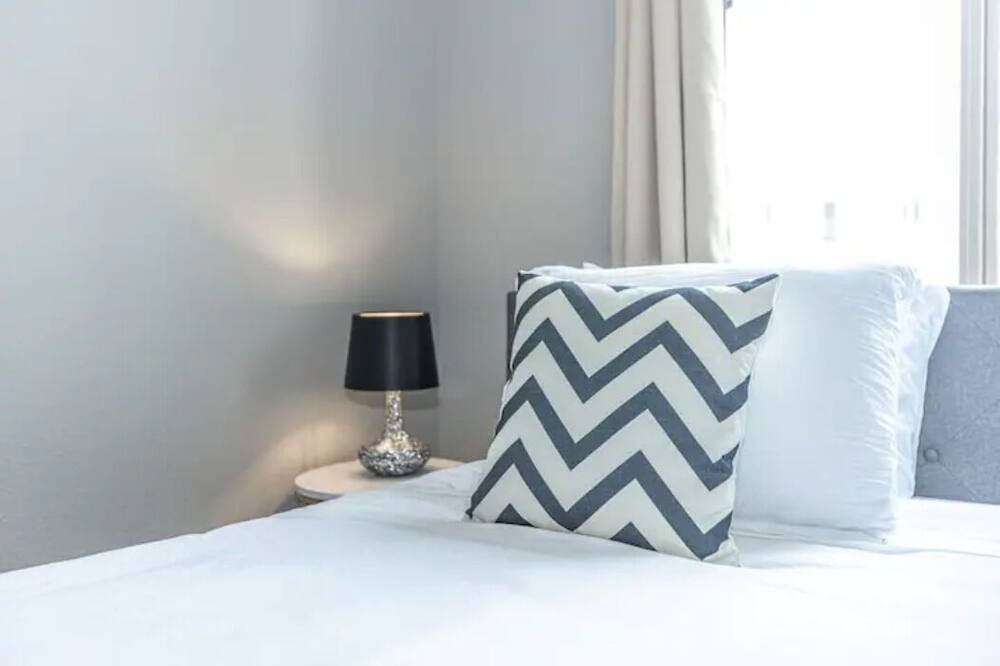 Photo of Bedroom in Mission Valley West
