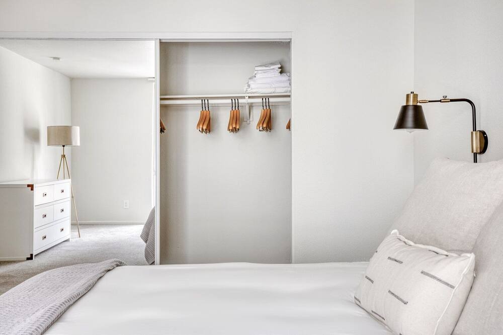 Photo of Bedroom in Los Feliz