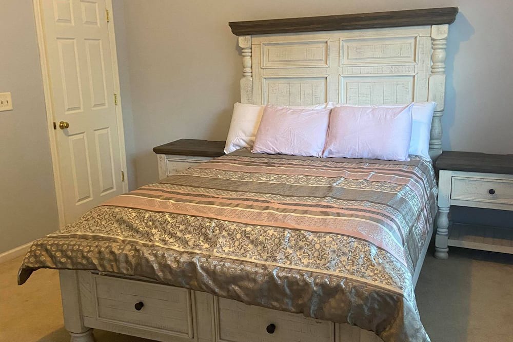 Photo of Bedroom in Charlotte