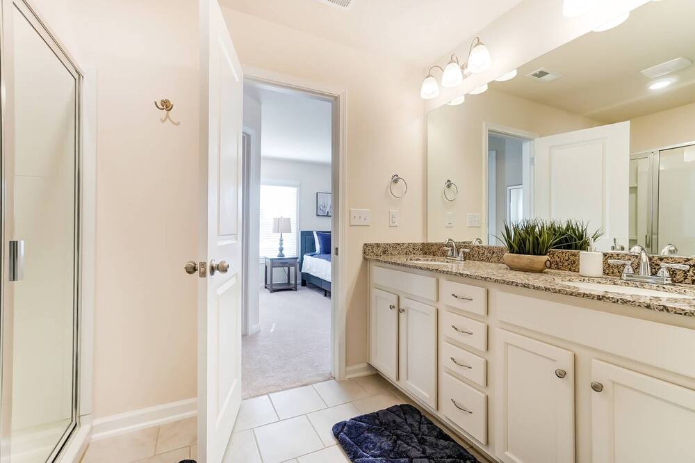 Photo of Bathroom in Terrell