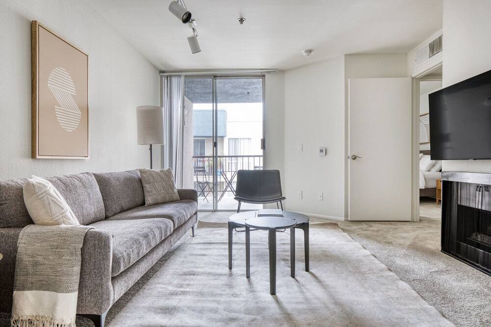 Photo of Livingroom in Los Feliz