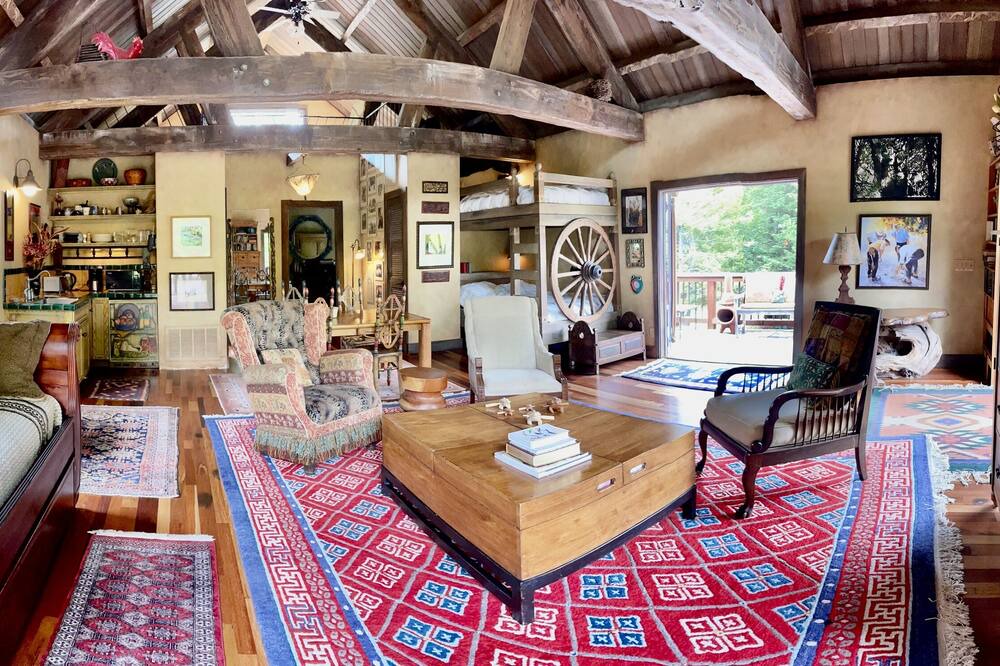Photo of Bedroom in Point Arena