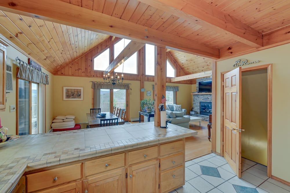 Photo of Kitchen in Oak Hill