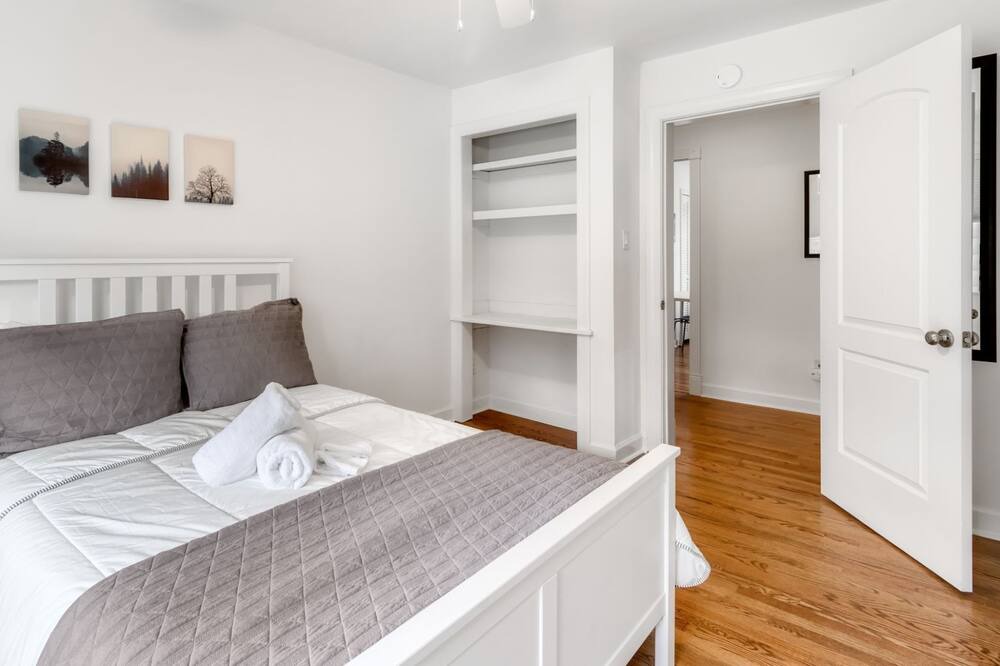 Photo of Bedroom in Moores Chapel