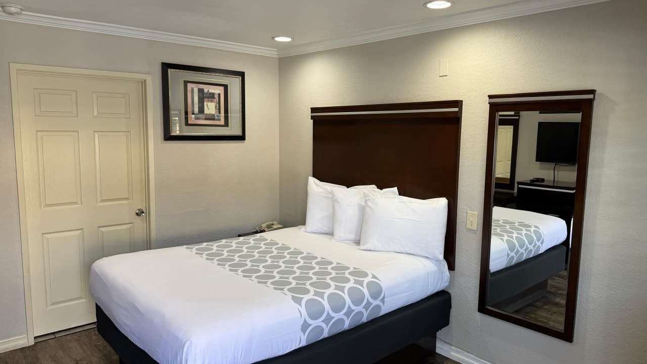 Photo of Bedroom in National City