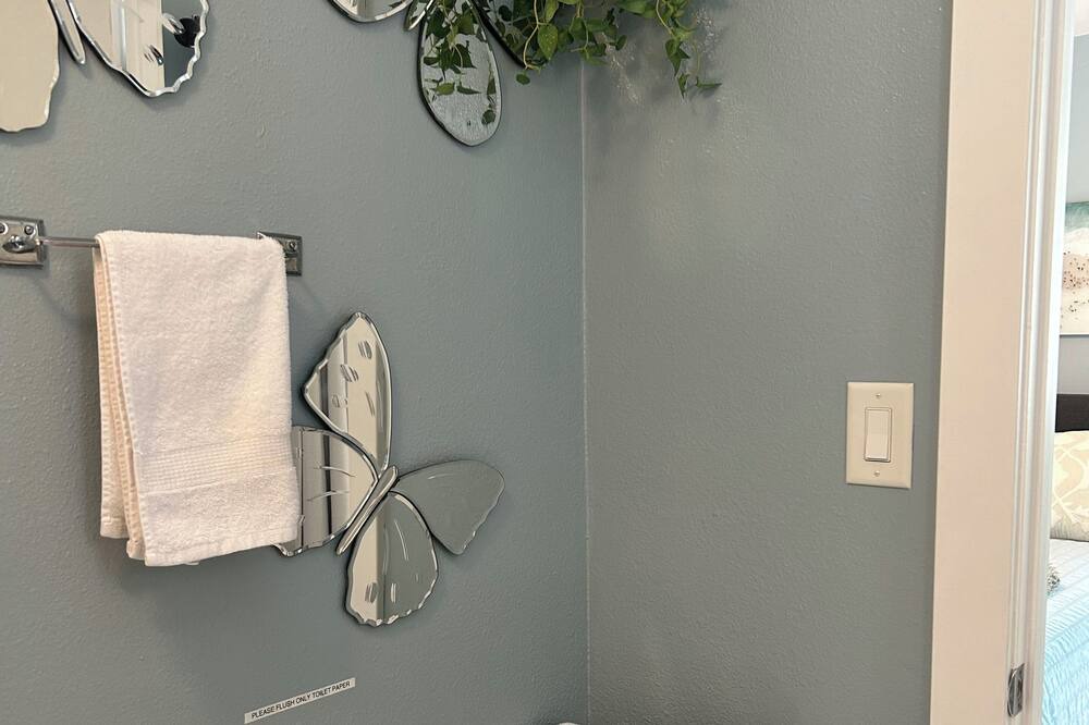 Photo of Bathroom in Malibu