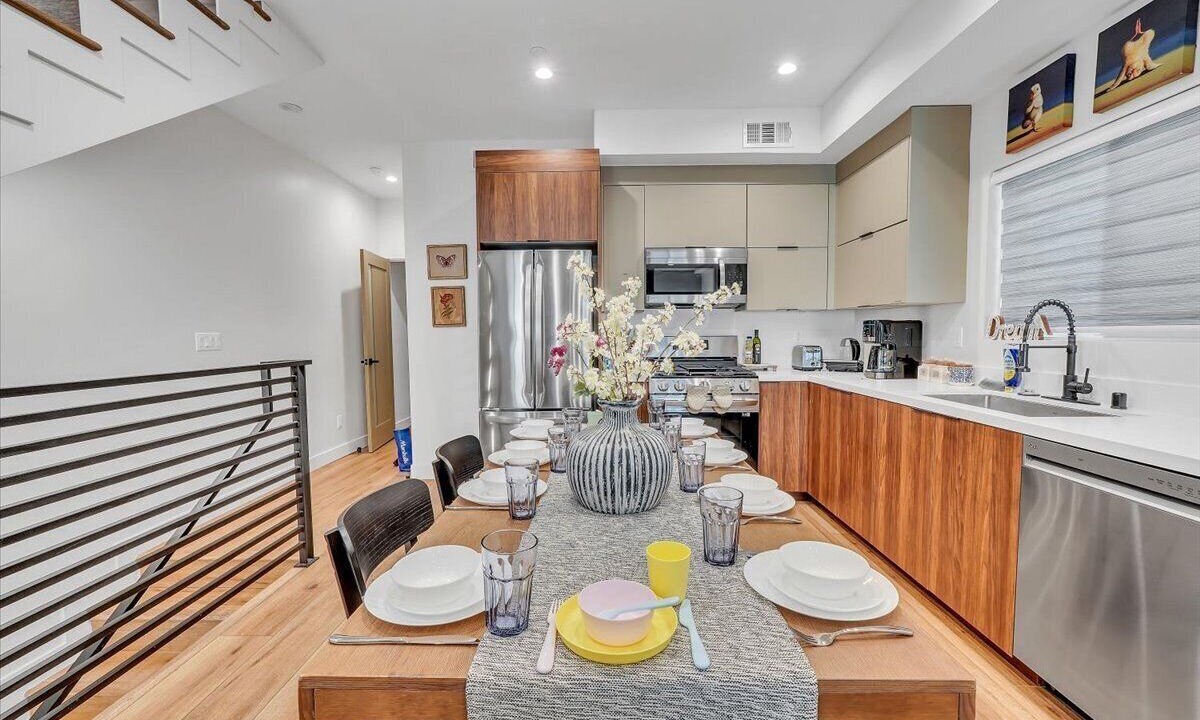 Photo of Bedroom in Sherman Oaks