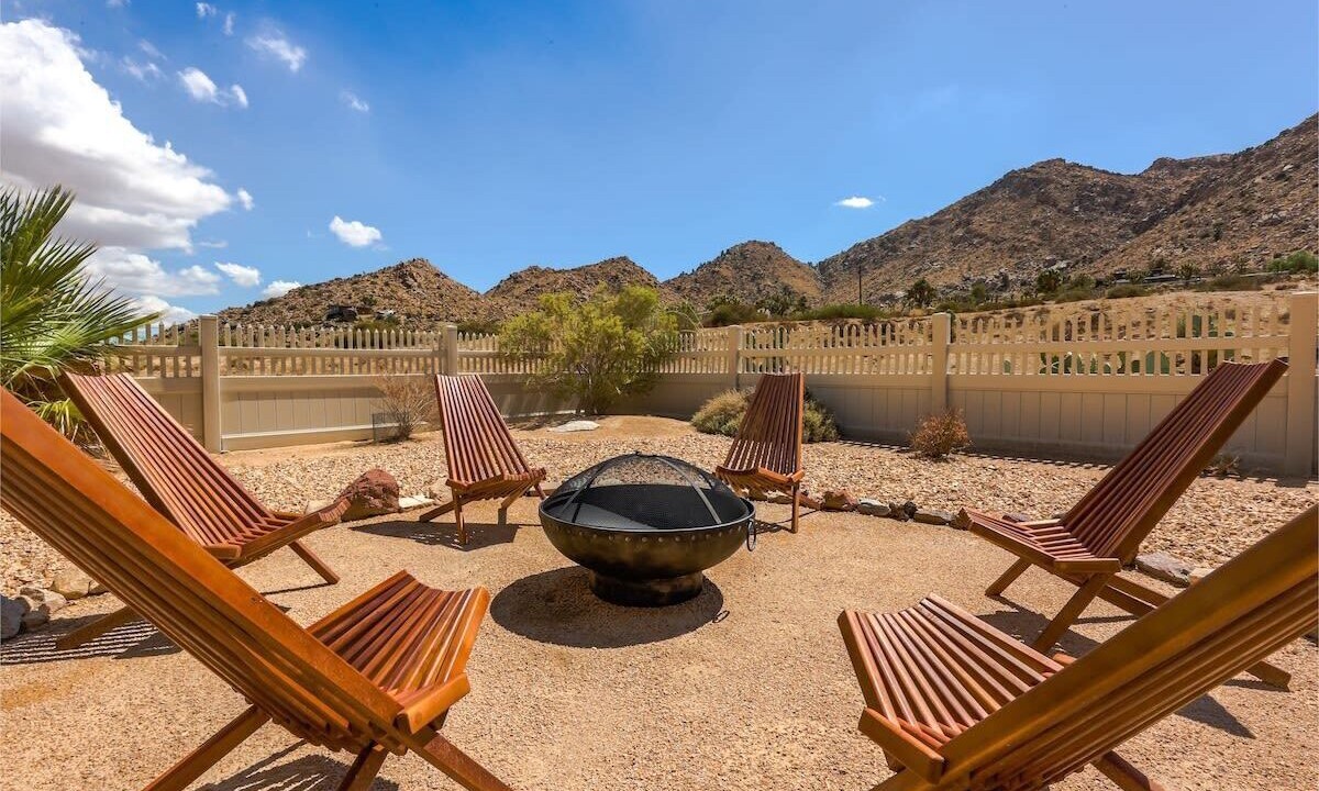 Photo of Livingroom in Joshua Tree