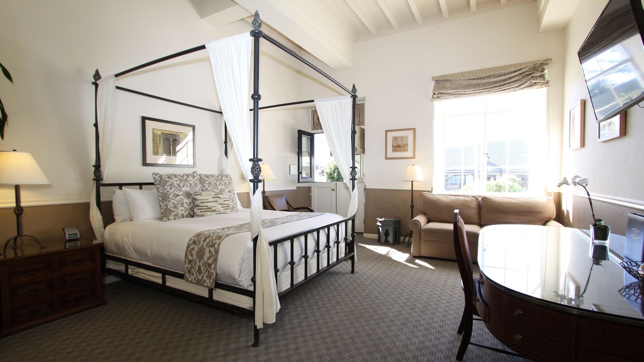 Photo of Bedroom in Golden Rectangle