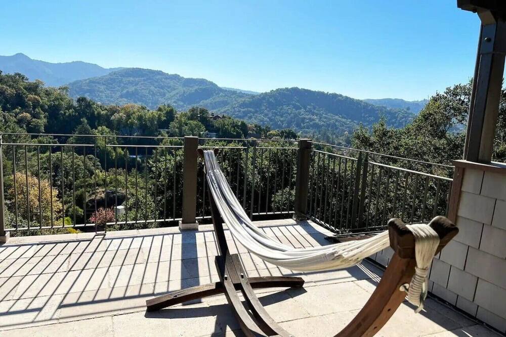 Photo of Others in San Anselmo