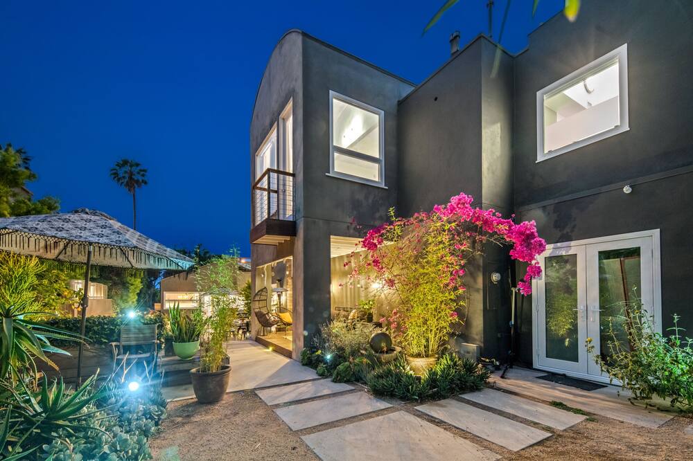 Photo of Outdoor in Mar Vista