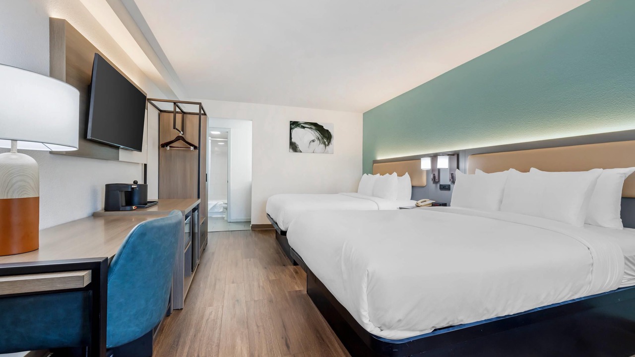 Photo of Bedroom in Midway District