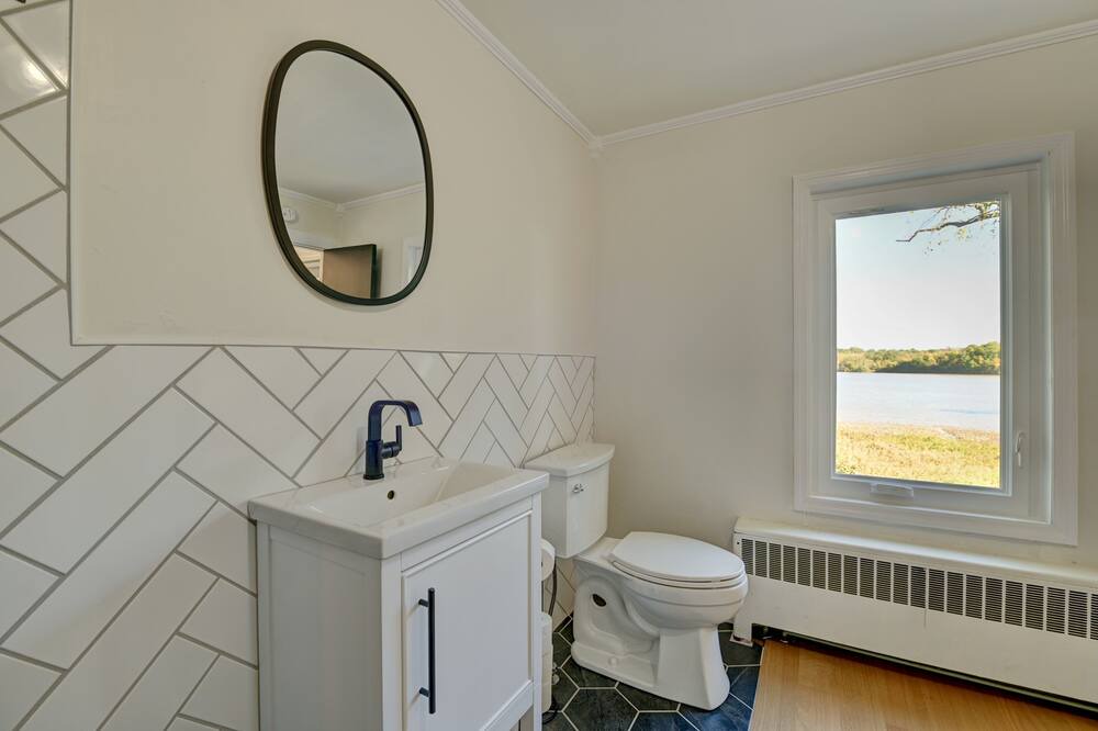 Photo of Bathroom in Coxsackie