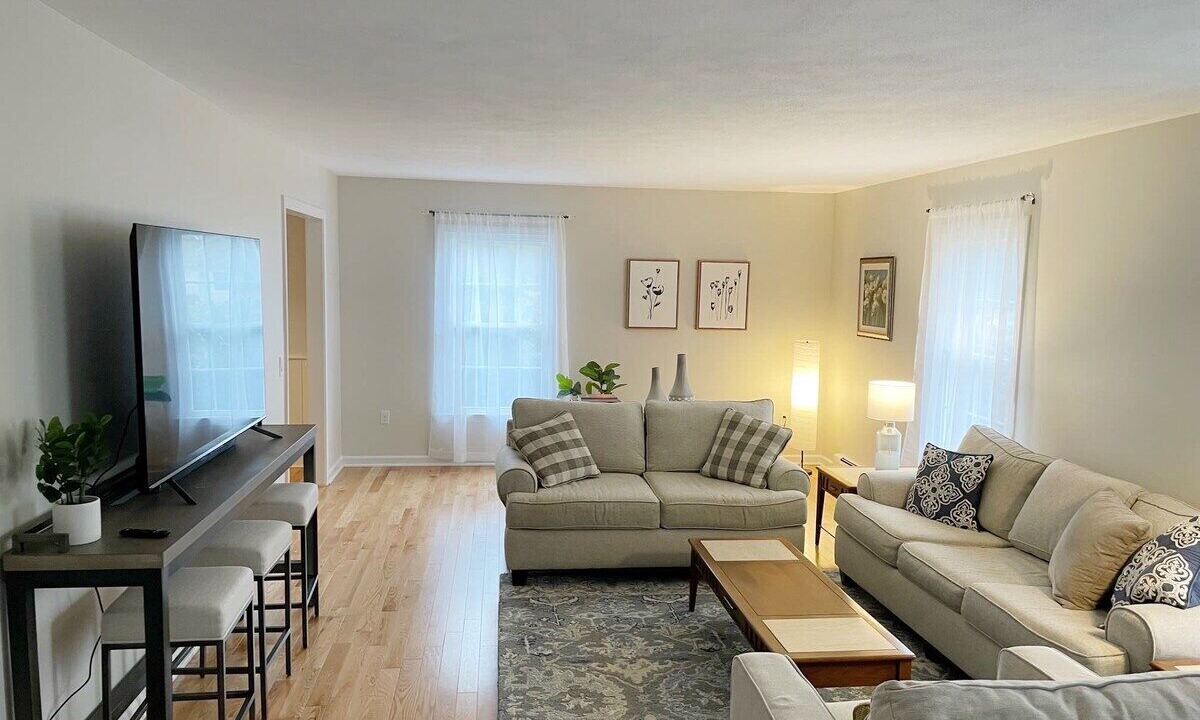 Photo of Bedroom in Lenox
