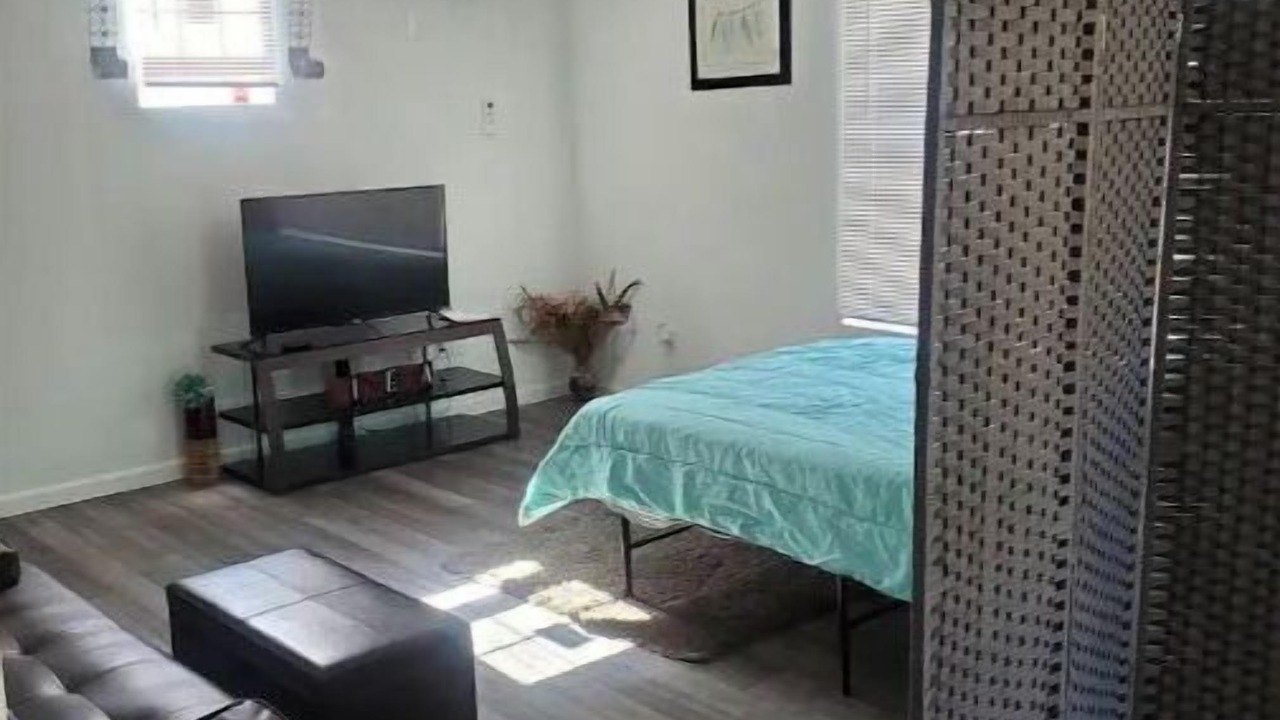 Photo of Bedroom in Harwood Lane