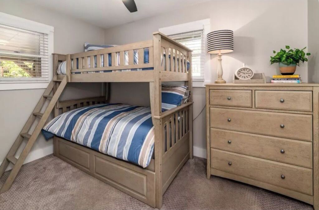 Photo of Bedroom in Mooresville