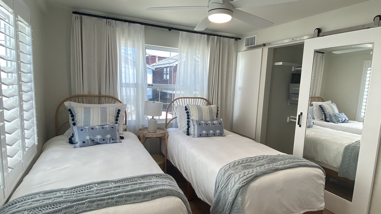 Photo of Bedroom in Mission Beach