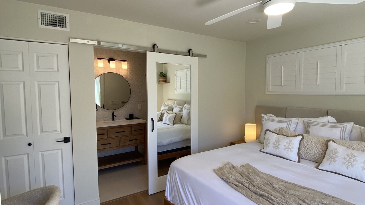 Photo of Bedroom in Mission Beach