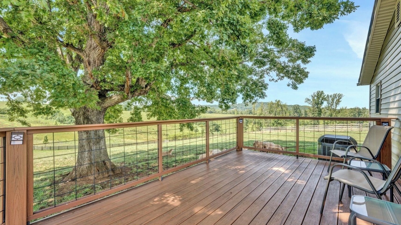 Photo of Patio Balcony in Gladehill