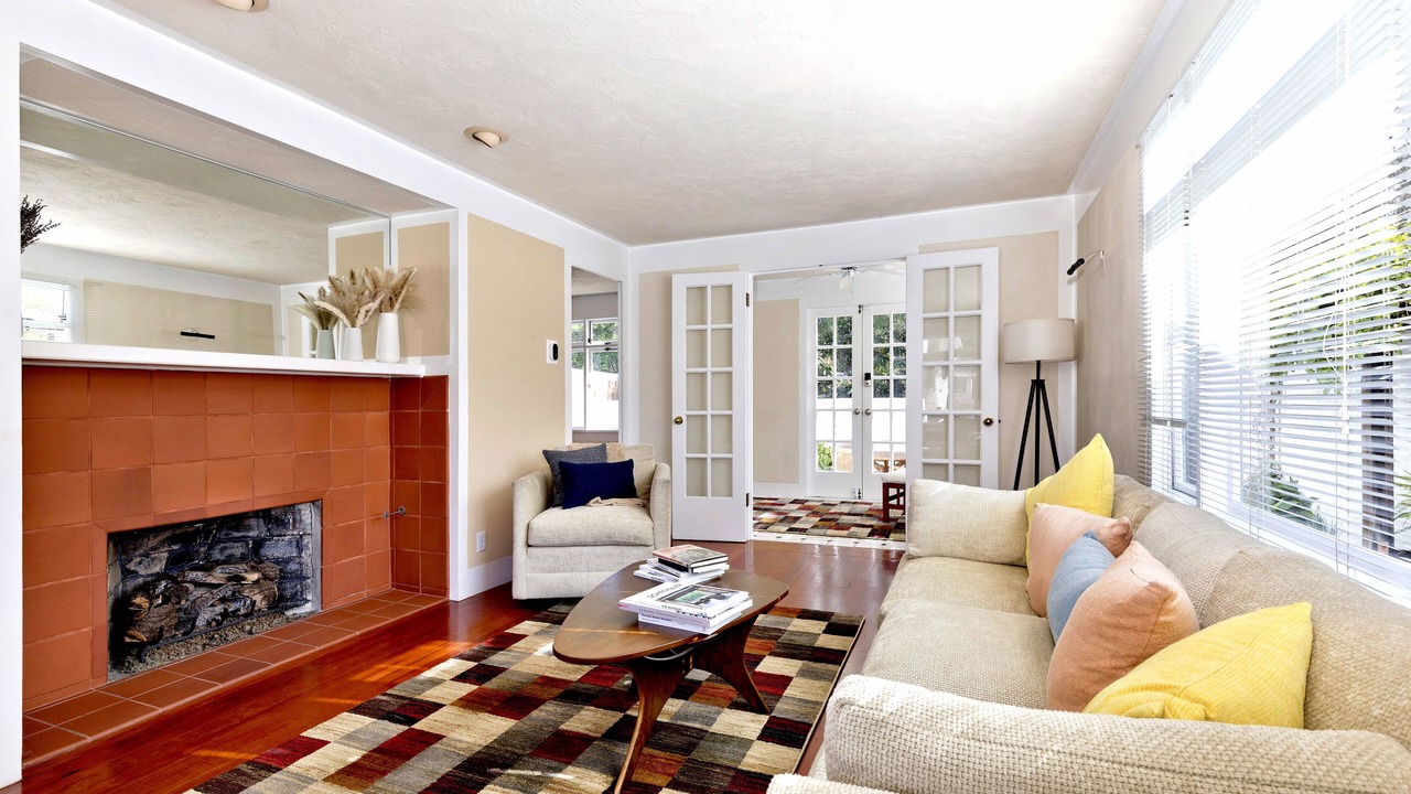 Photo of Livingroom in Hillcrest
