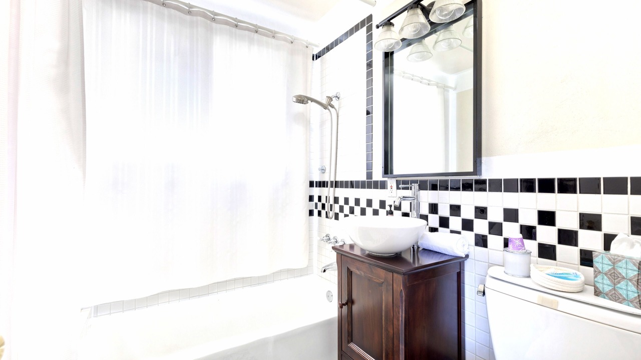 Photo of Bathroom in Hillcrest