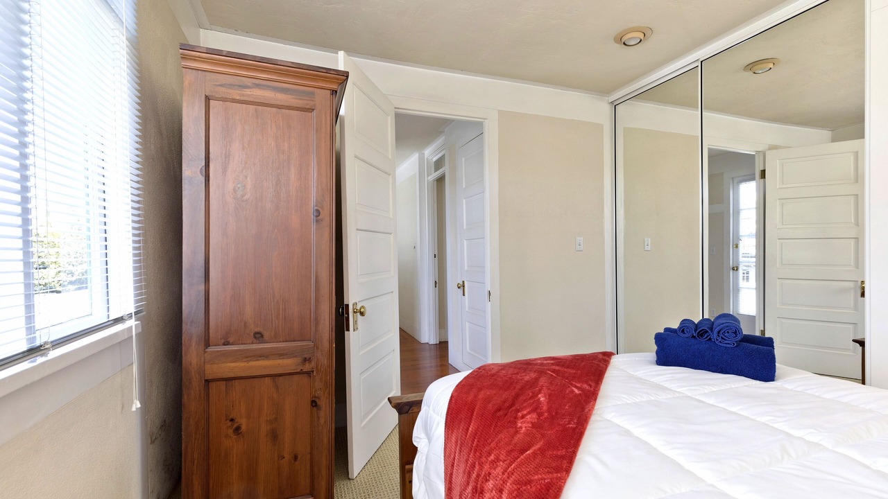 Photo of Bedroom in Hillcrest