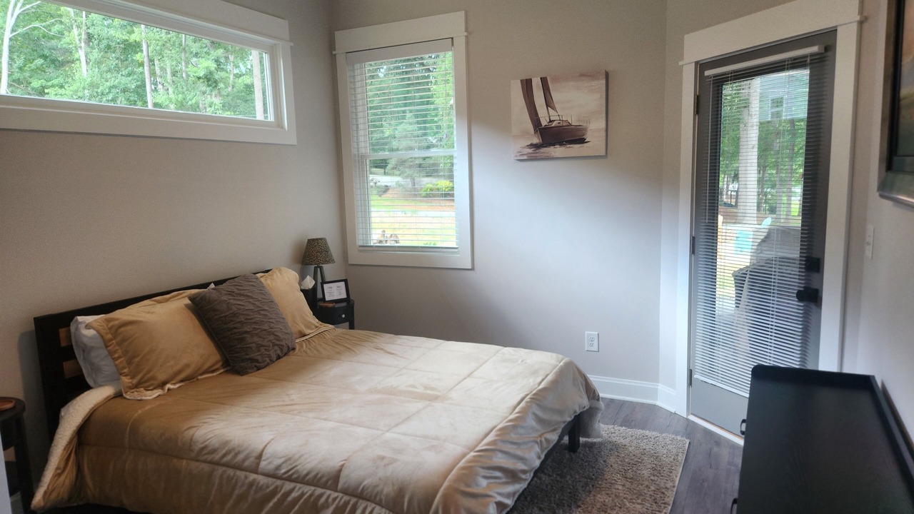 Photo of Bedroom in Lake Norman of Catawba