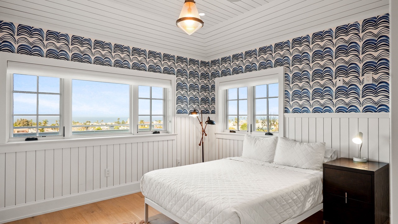 Photo of Bedroom in Village of La Jolla