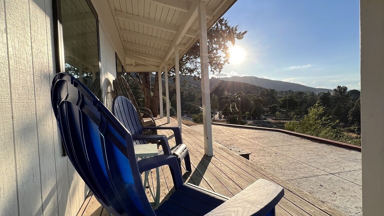 Photo of Patio Balcony in Leona Valley