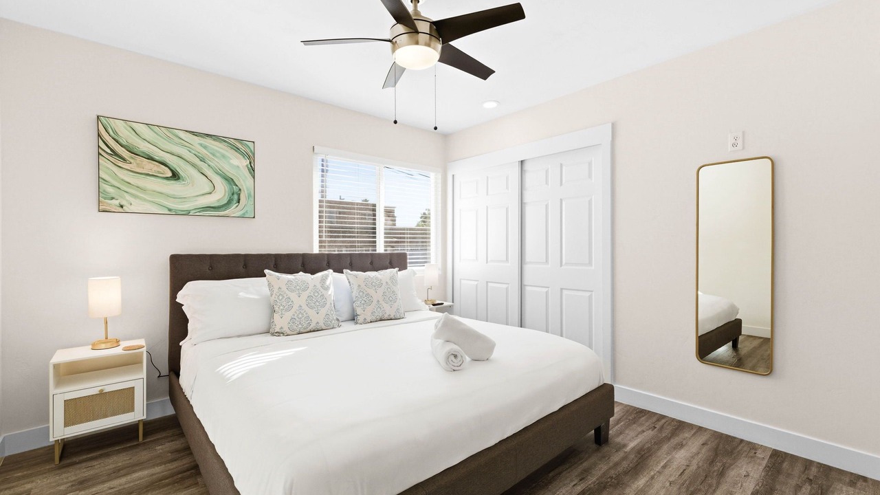Photo of Bedroom in Beach Barber Tract