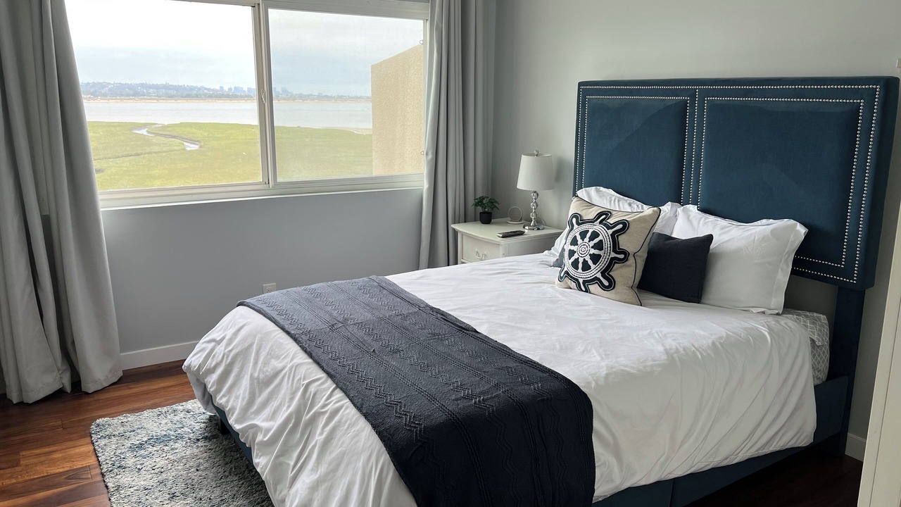 Photo of Bedroom in Crown Point