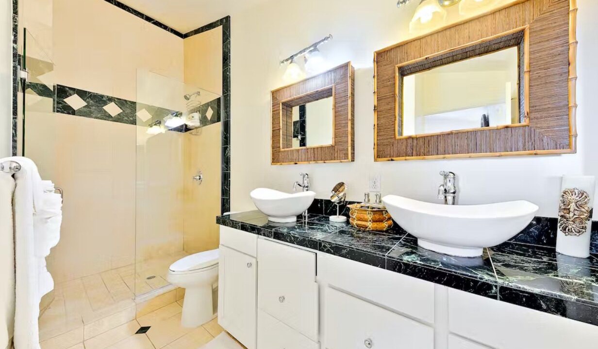 Photo of Bathroom in Village of La Jolla