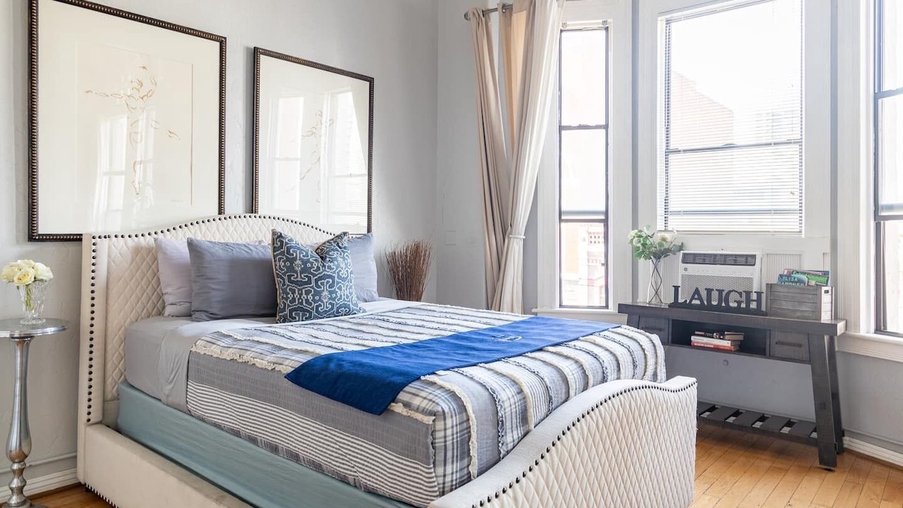 Photo of Bedroom in Gaslamp Quarter