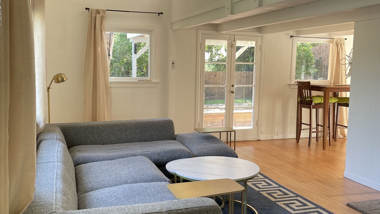 Photo of Livingroom in Hollywood Hills