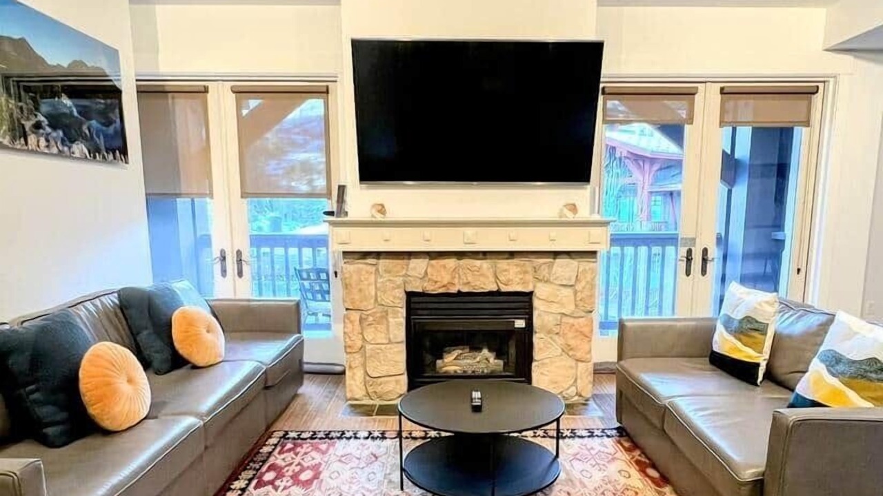 Photo of Livingroom in Olympic Valley