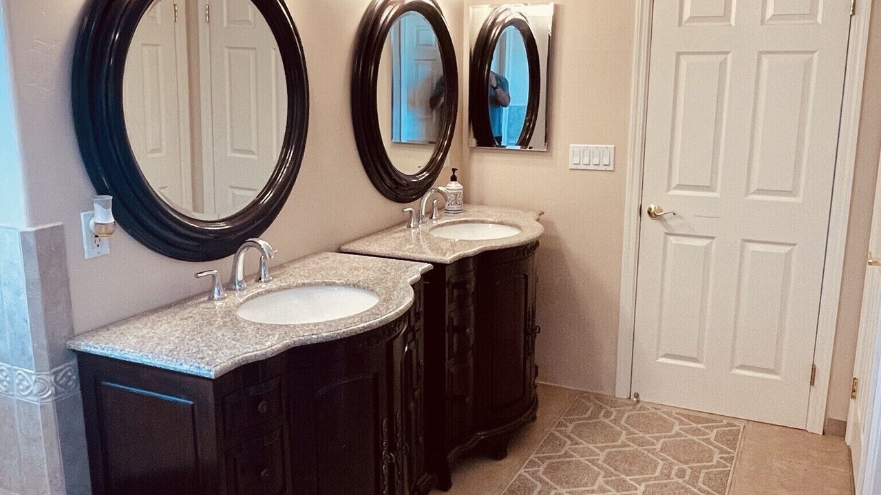 Photo of Bathroom in San Marcos