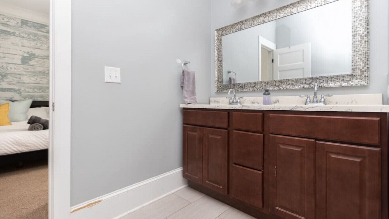 Photo of Bathroom in Villa Heights