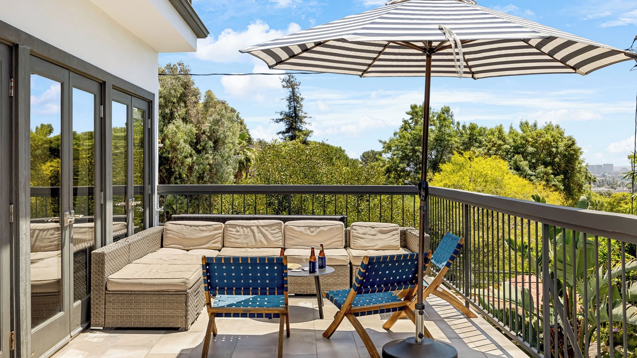 Photo of Patio Balcony in Los Feliz